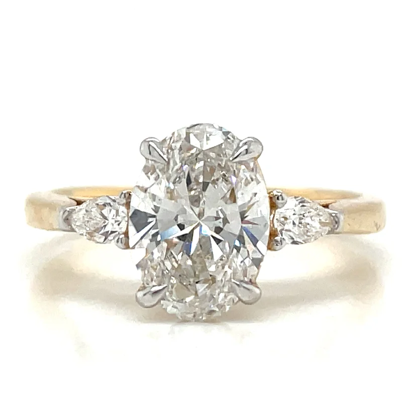 Tilly - 14ct Yellow Gold 1.68ct Laboratory Oval Three Stone Diamond Engagement Ring