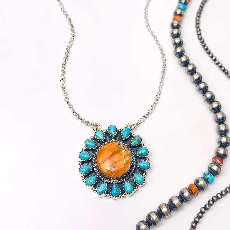 Hada Collection | Handmade Sterling Silver Necklace with Spiny Oyster Center and Turquoise Outline