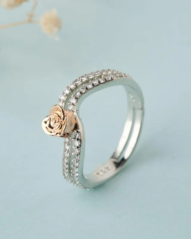 925 Sterling Silver Beautiful Rose Ring R01600