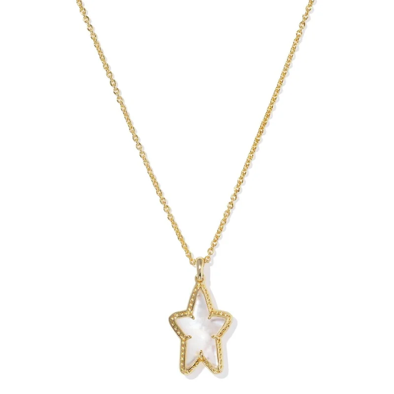 Kendra Scott | Ada Gold Star Short Pendant Necklace in Ivory Mother of Pearl