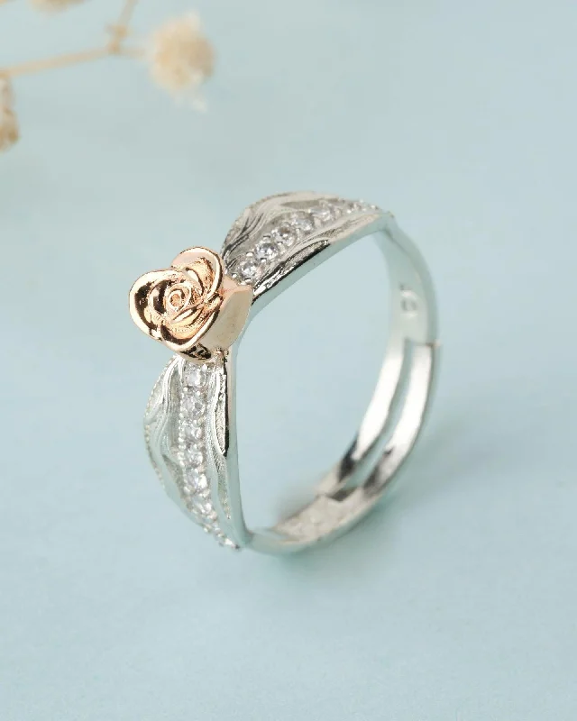 925 Sterling Silver Beautiful Rose Ring R01601