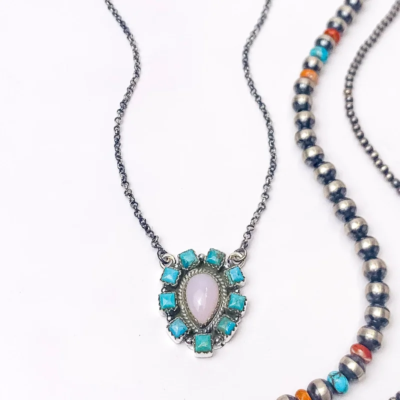 Hada Collection | Handmade Sterling Silver Necklace with Pink Conch Center and Turquoise Stone Outline