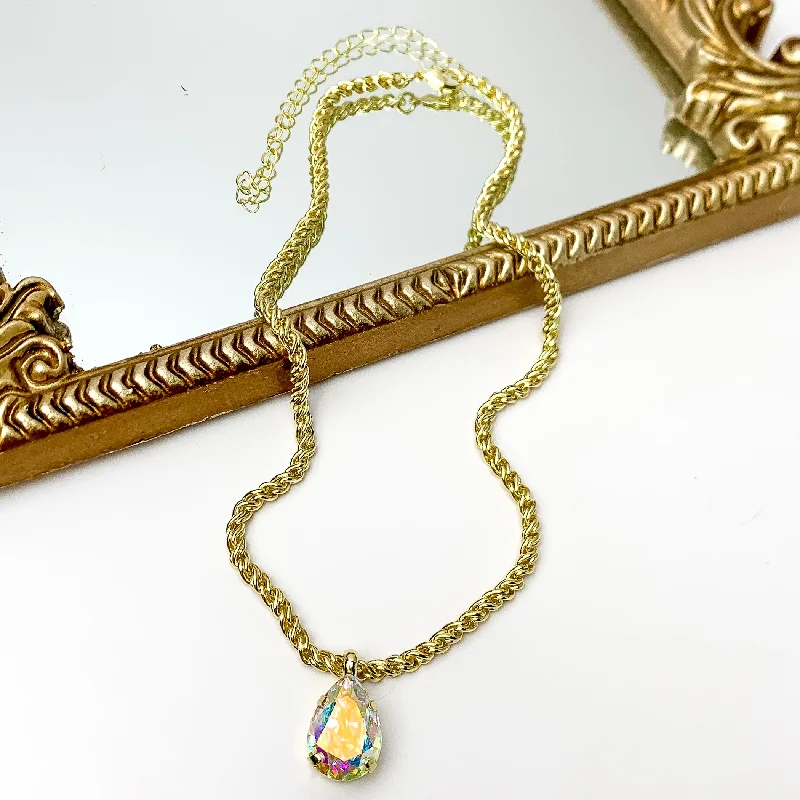 Sorrelli | Eileen Pendant Necklace in Bright Gold Tone and Aurora Borealis